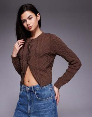 The Frolic - Exklusive Strickjacke in Schokobraun mit hohem Baumwollanteil, Zopfmuster und Schlitz vorne-Brown