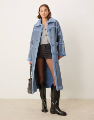 The Frolic - Exklusiver Maxi-Mantel aus Lammfellimitat in Blau