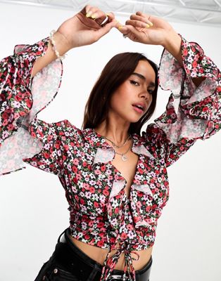 The Frolic Floral Ditsy Print Ruffle Edge Cropped Blouse In Multi