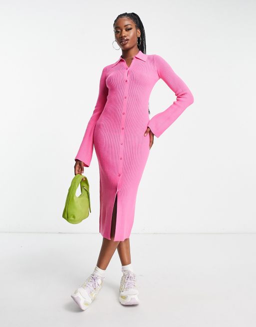 The Frolic – Midaxi-Kleid mit Knopfleiste und Trompetenärmeln in leuchtendem Rosa