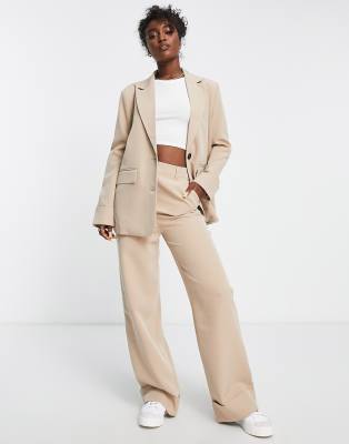 The Frolic - Op maat gemaakte pantalon in lichtbruin, deel van co-ord set