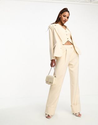 The Frolic tailored relaxed blazer co-ord in cream - ASOS Price Checker