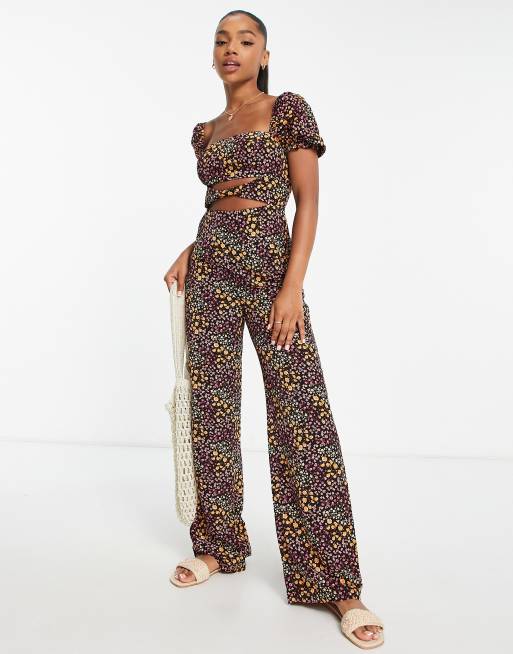 The Frolic - Tea-jumpsuit med firkantet hals og småblomstret print - Kun hos ASOS 