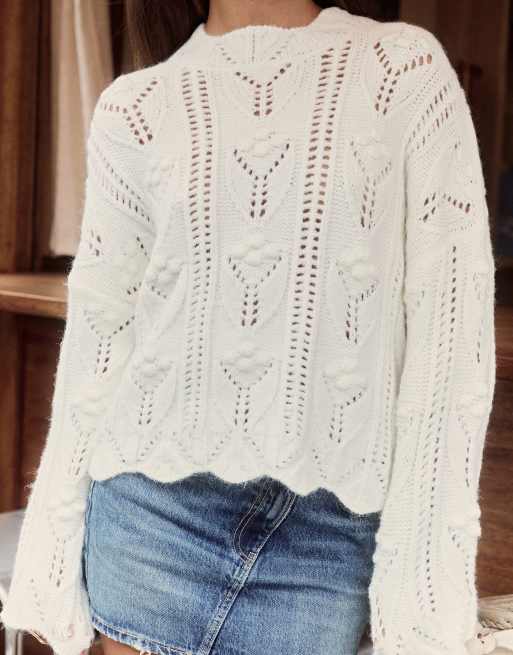 ■Ella scallop collar knit 白 □Ella scallop collar knit 白