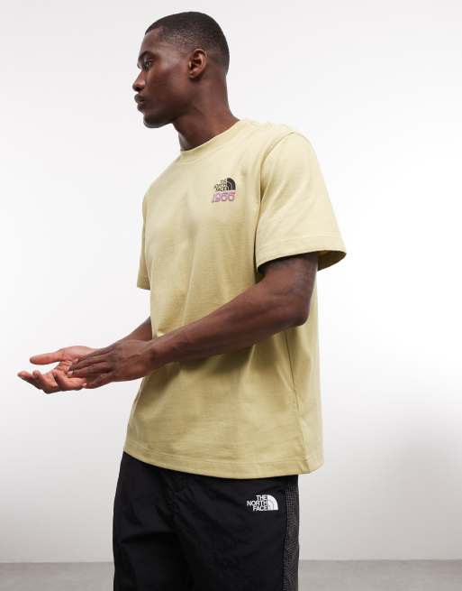 The North Face - 1966 Flora - T-shirt comoda verde con stampa sul retro, 5 di 5
