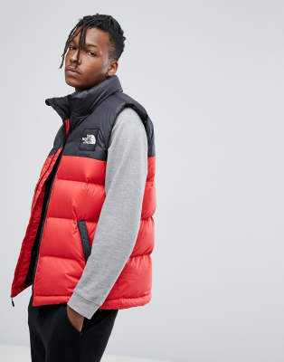 red north face gilet