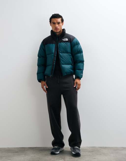 The North Face 1996 Retro Nuptse jacket in green and black, 4 of 5