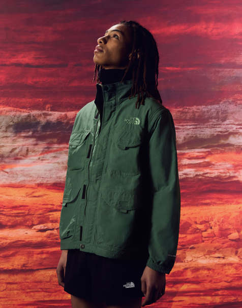 The North Face - 2-in-1 converteerbaar utility-jack in groen - view 1