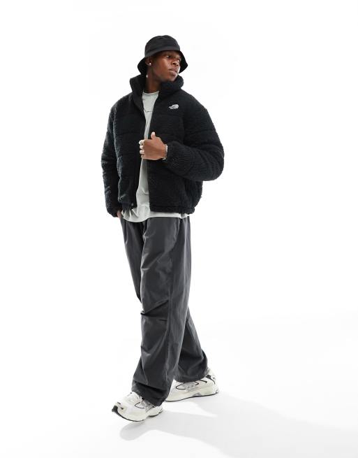 The North Face - 2000 - Sort dynejakke i imiteret lammeskind - Kun hos ASOS