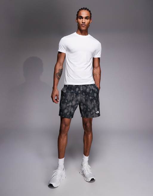 The North Face – 24/7 – Gemusterte Shorts in Schwarz mit Logo, 7 Zoll Schrittlänge, 2 von 5