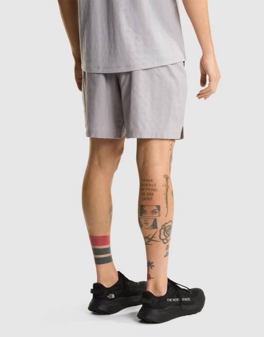 The North Face - 24/7 Pentadome - 7 inch short met reliëf in grijs, 2 van 4