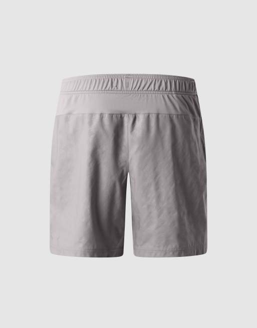 The North Face - 24/7 Pentadome - 7 inch short met reliëf in grijs, 4 van 4