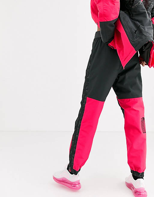 The North Face 94 Rage Rain Pant in rose red/gray rage print
