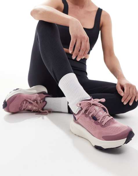 The North Face - Altamesa 300 Trail - Hardloopschoenen in roze - view 1