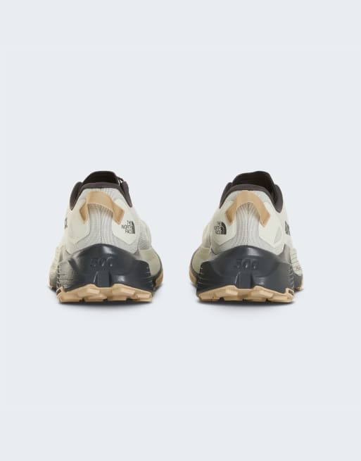 The North Face Altamesa 500 v2 scarpe da corsa trail in cumulus cloud/anthracit, 2 di 4