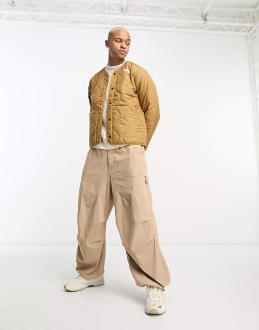 The North Face Ampato quilted liner jacket in brown Exclusive at ASOS, 4 of 4