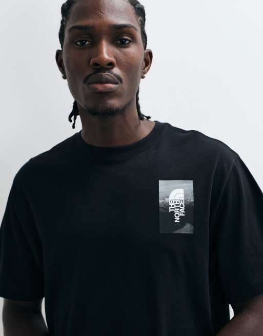 The North Face Apex 75 Grafik-T-Shirt in Schwarz, 2 von 5