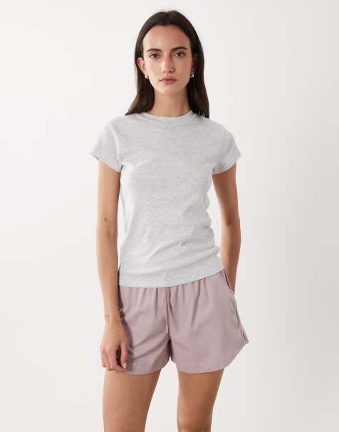 The North Face Aphrodite Arise 3 inch shorts in light pink - view 1