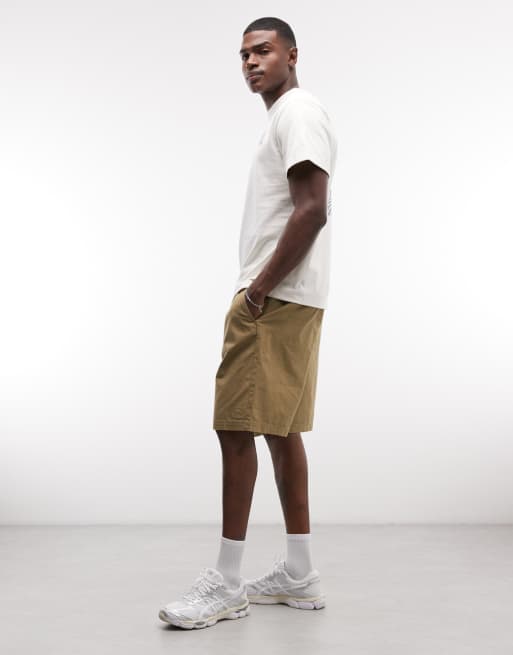 The North Face Baggy Beta short in beige, 3 of 5