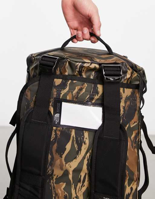 The North Face - Base Camp - Borsa a sacco piccola nera con stampa mimetica da 50 l, 4 di 4
