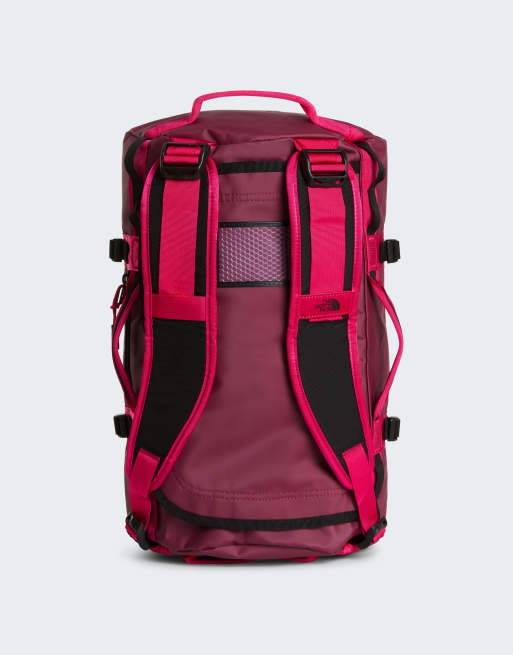 The North Face Base camp duffel in burgundy crush/tnf blac, 3 of 4