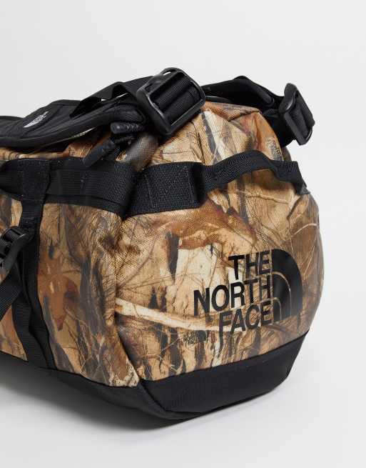 North face 2025 camo duffel bag