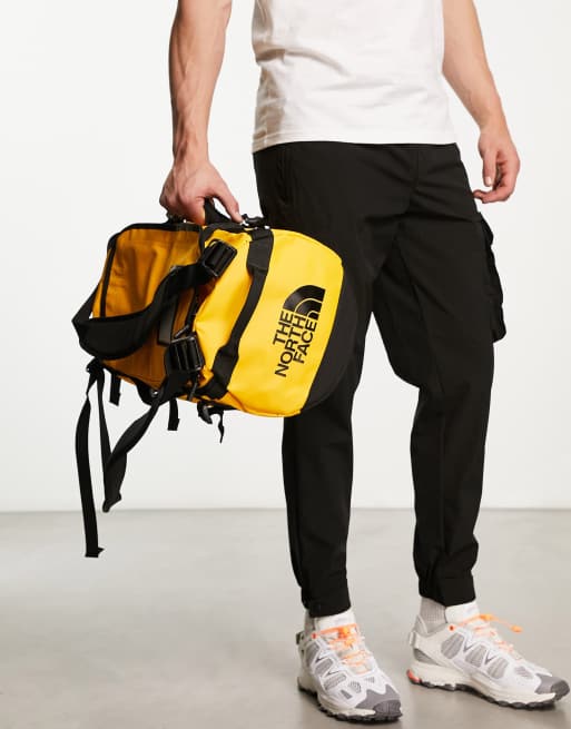 North face duffel 2024 bag s size