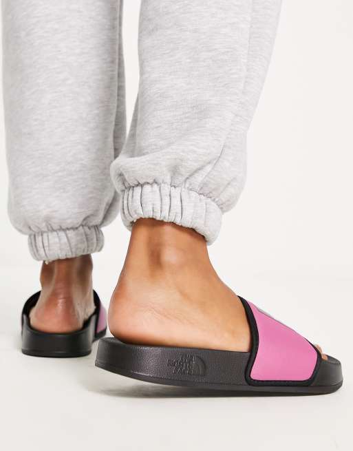 toernooi krater presentatie The North Face - Base Camp III LTD - Slippers in roze en zwart | ASOS