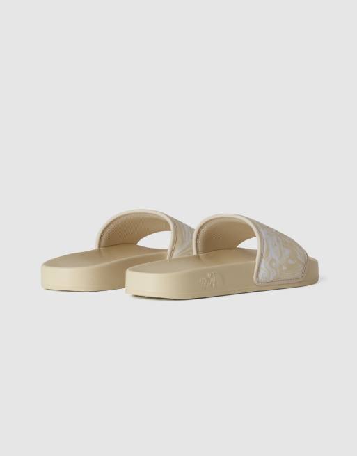 The North Face - Base Camp III - Slippers in desert stone en wit, 3 van 4