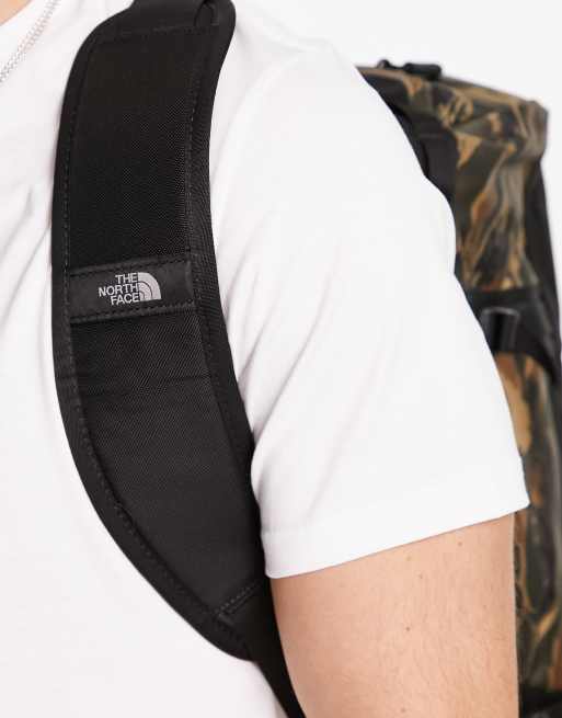 The North Face - Base Camp - Lille duffelbag på 50 L med camouflage-print i sort, 3 af 4