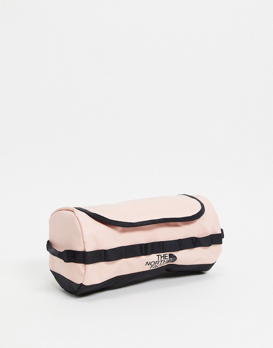 The North Face - Base Camp Travel Canister - Grote toilettas in roze