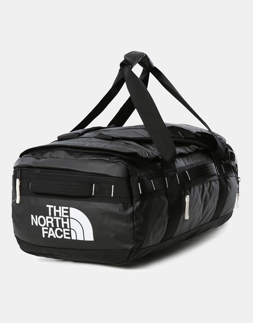 The North Face Base camp voyager duffel 42l in tnf black/tnf white