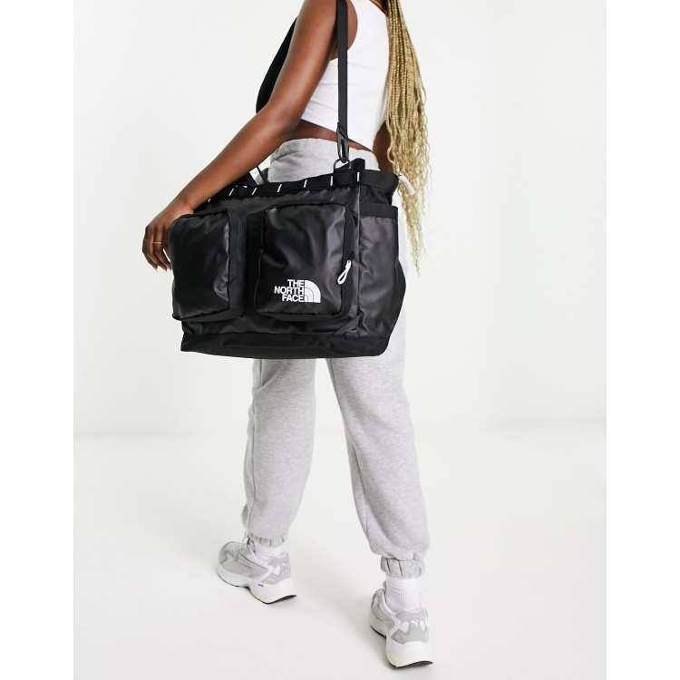 The North Face Base Camp Voyager Messenger Bag: Black / White