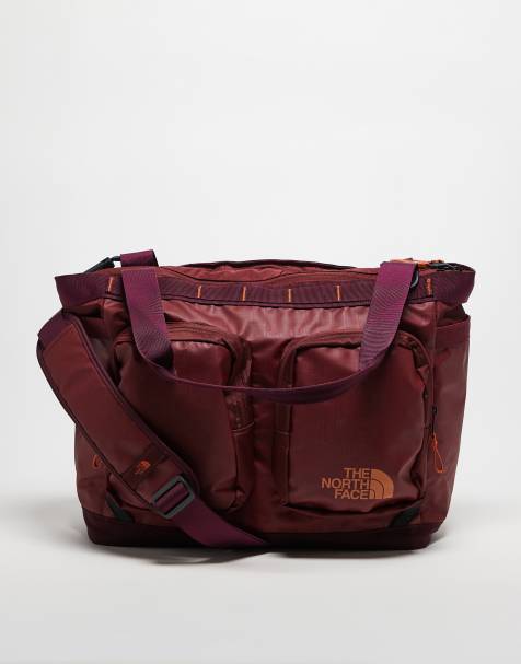 The North Face Base Camp Voyager tote bag in red - view 1