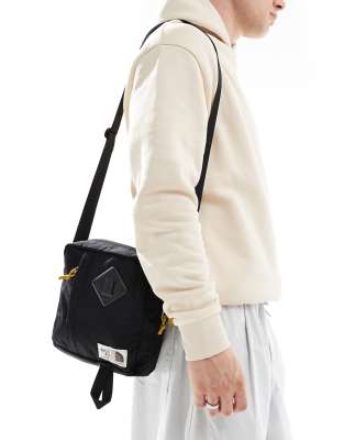 The North Face Berkeley Crossbody Bag In Black