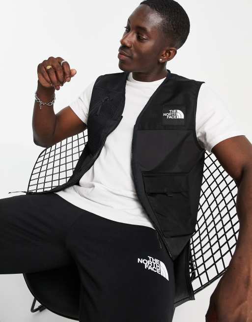 lont Ondoorzichtig zwak The North Face Black Box Utility vest in black | ASOS