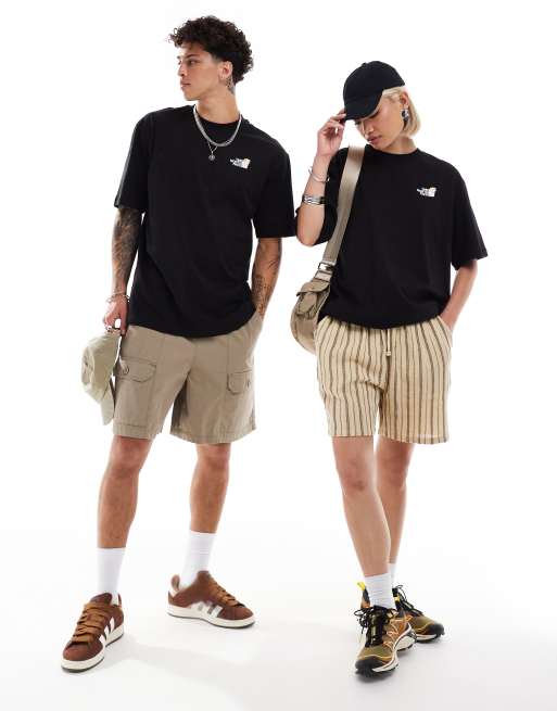 【超おすすめ】The North Face Bloom Oversized T-Shirt 超おすすめ】The North Face Bloom Oversized T-Shirt