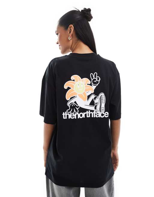 【おすすめTシャツ】The North Face Backprint Oversize T-Shirt Unisex NSE Oversized T-Shirt | The North Face FI