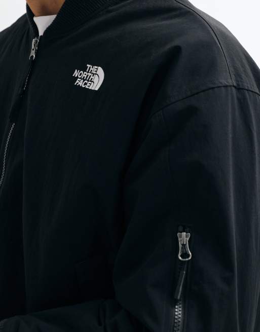 The North Face bomberjack in zwart, 4 van 5