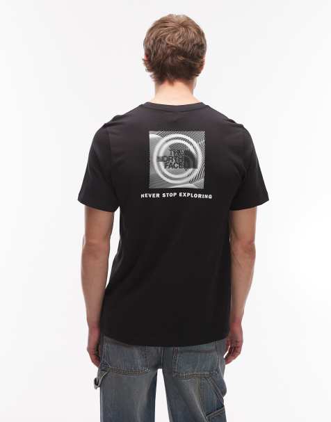 The North Face - Box NSE Energy - T-shirt met print op de achterkant in zwart - view 1