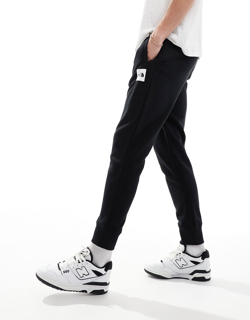 The North Face Box Nse Sweatpants In Black