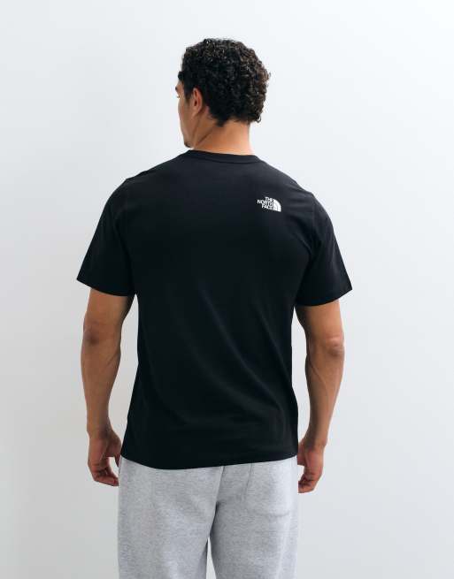 The North Face camiseta regular Evolution Box Half Dome en tnf black, 3 de 5