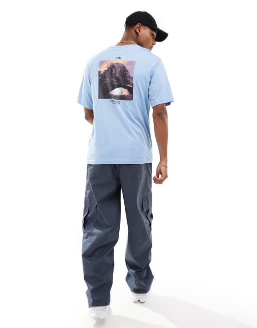 【THE NORTH FACE】Camping retro back graphic Tシャツ 関送込 The North Face Camping retro back graphic t-shirt in black