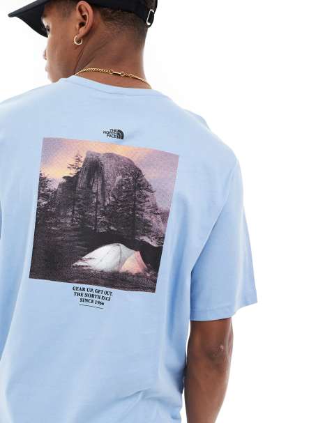 The North Face – Camping – T-Shirt in Stahlblau mit Retro-Grafikprint auf dem Rücken, exklusiv bei ASOS - view 1