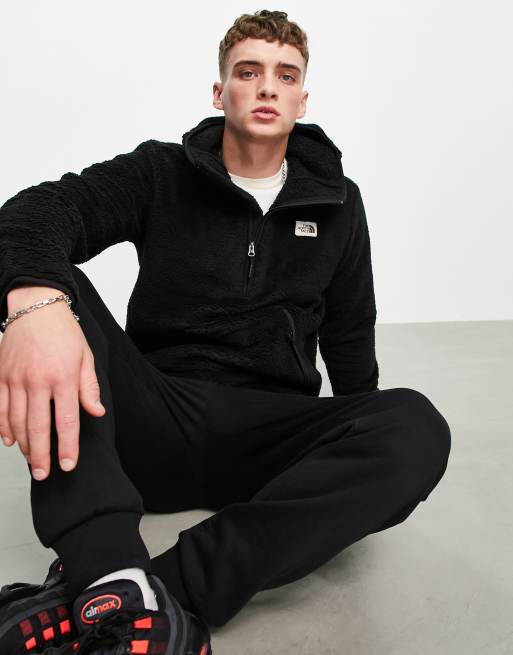 The North Face Campshire hoodie in black