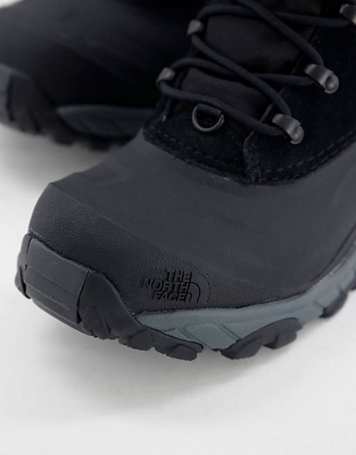  The North Face Chilkat boots in black 