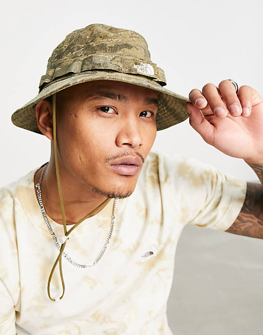 The North Face Class V Brimmer bucket hat in camo | ASOS