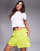 Thumbnail 1 van 5