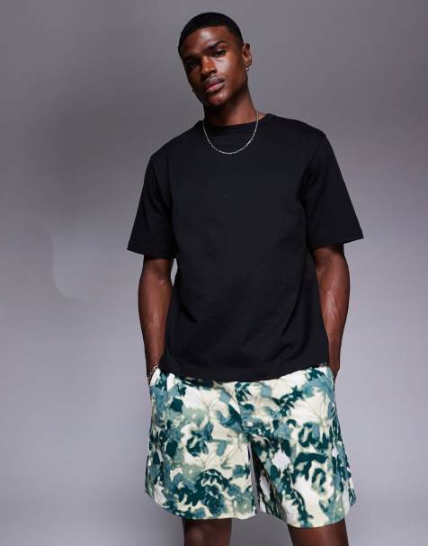 The North Face – Class V – Pathfinder – Gröna, mönstrade shorts med logga - view 1