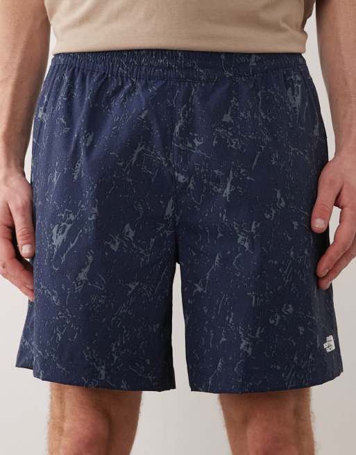 The North Face - Class V - Pathfinder - Short van 7 inch met elastische tailleband in marineblauw met print, 5 van 5